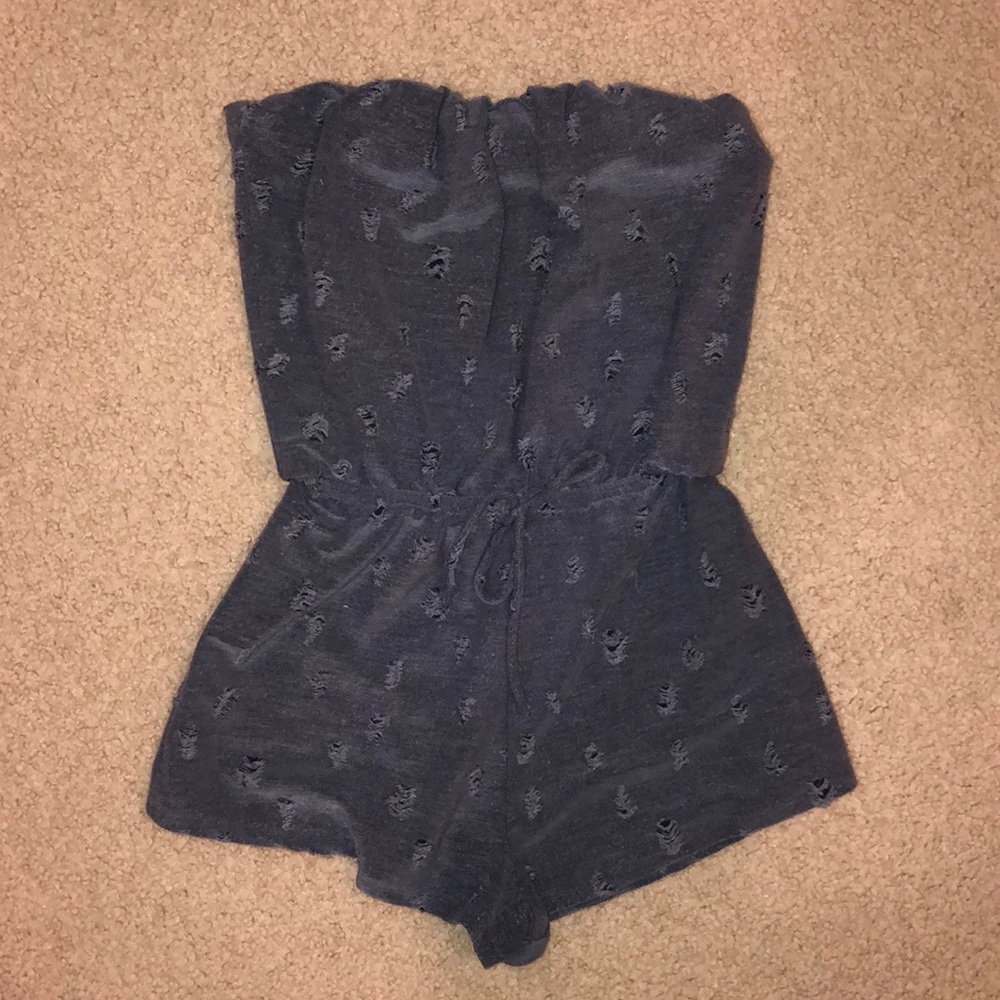 Strapless romper